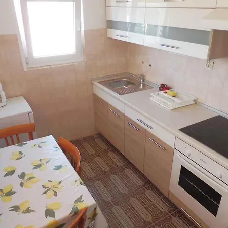 公寓 Two-bedroom In Vi 梅杜林
