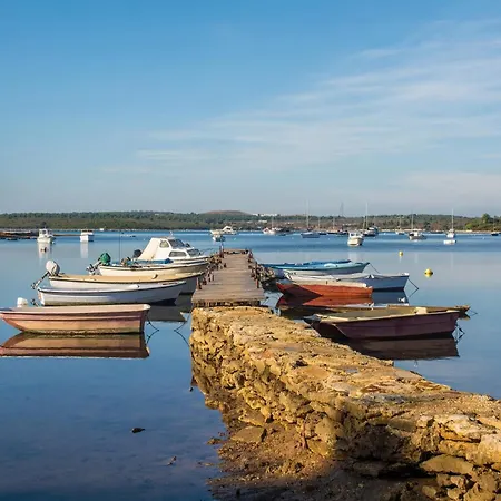 Two-bedroom In Vi Appartement