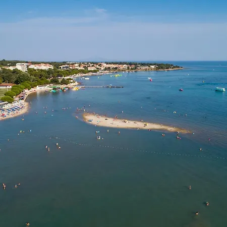 Two-bedroom In Vi Appartement Medulin