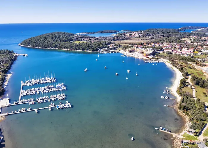 Two-bedroom In Vi * Medulin